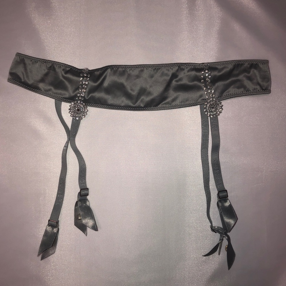 Valisere silver garter belt